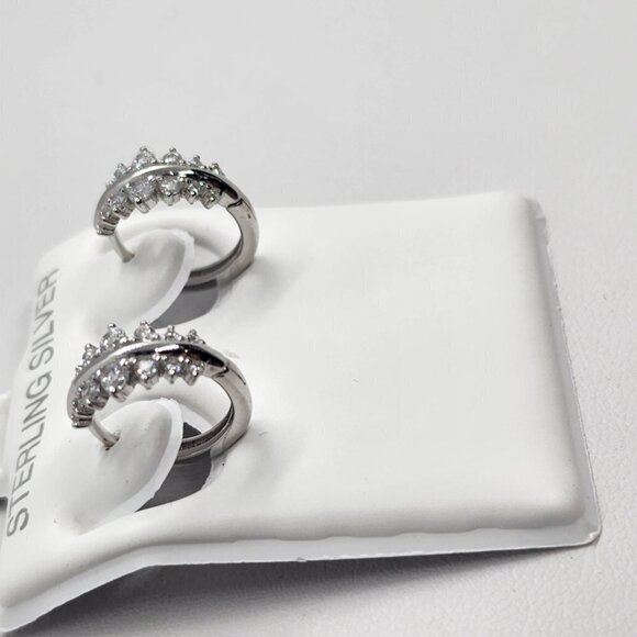 Brand New  Sterling Silver 925 Cubic zirconia stones Earrings - Picture 3 of 4